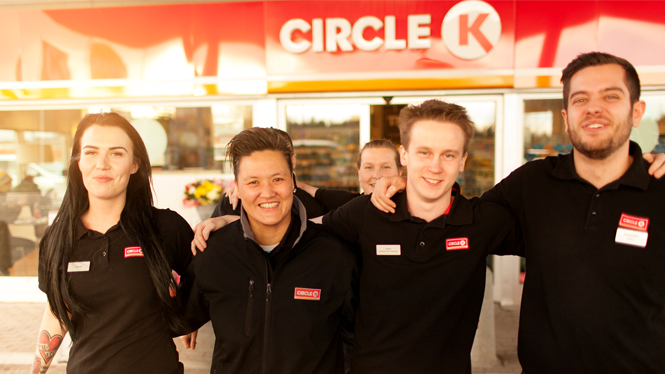 Circle K darbinieki